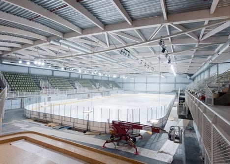 Ice rink of Liège by L'Escaut